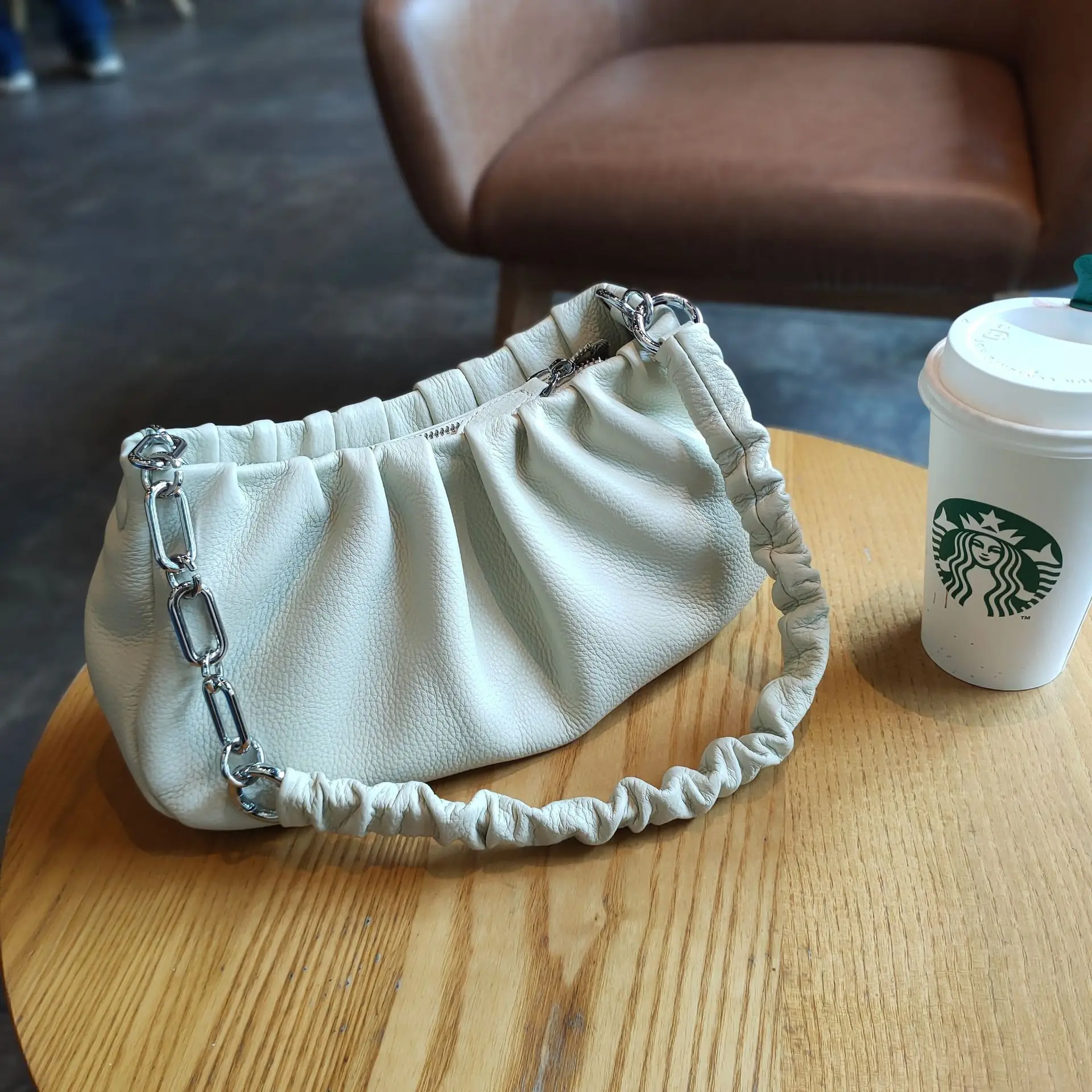 

Fashion GENUINE LEATHER Women Shoulder Bag Hobos Chian Bag Cross Body Messenger Bag