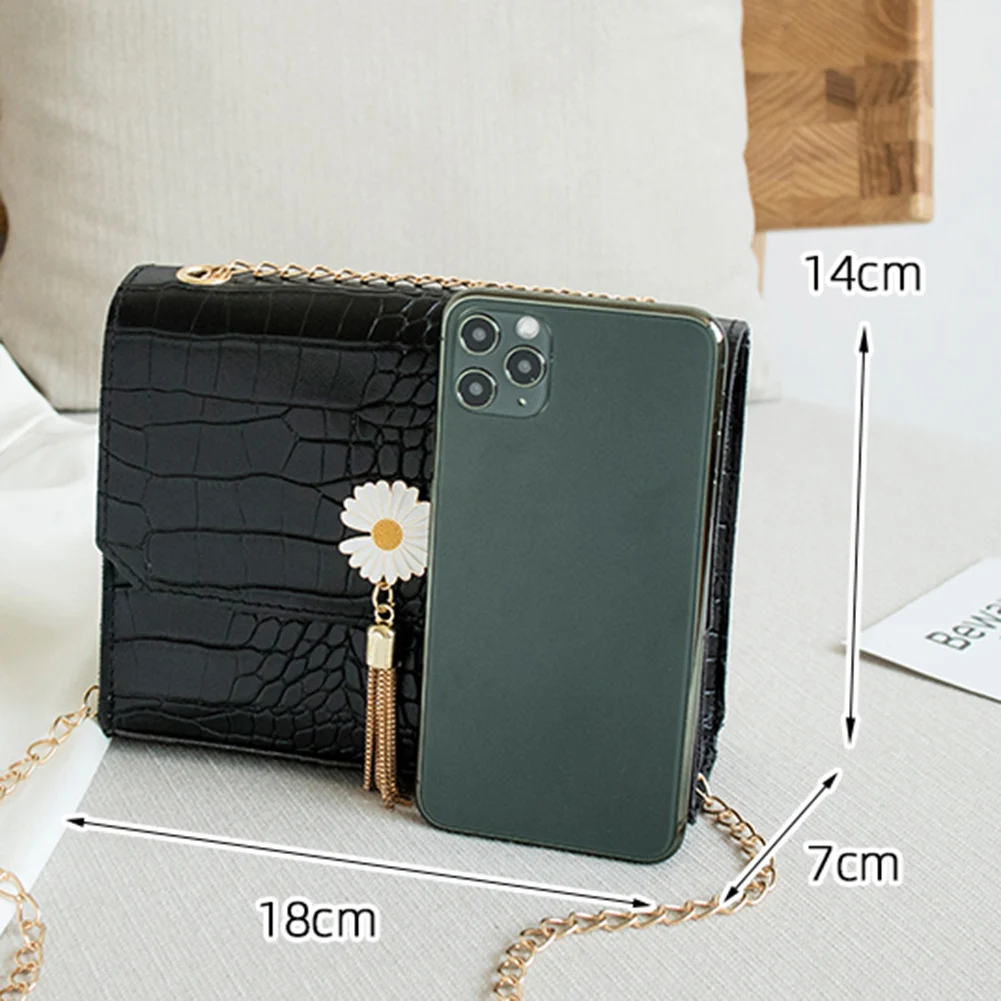 

Fashion Alligator PU Leather Messenger Bag Women Daisy Tassel Chain Purse Small Square Shoulder Crossbody Handbag Pouch