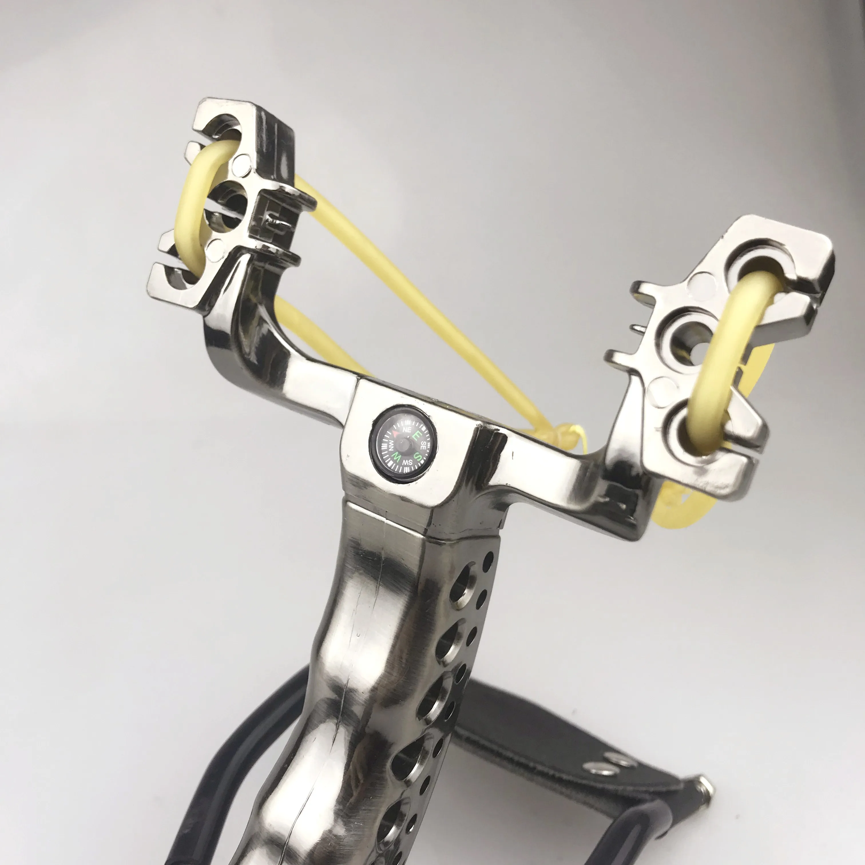 

High-speed hunting fishing slingshot shooting arrow bow slingshot shooting strong slingshot fishing compound bow fishing