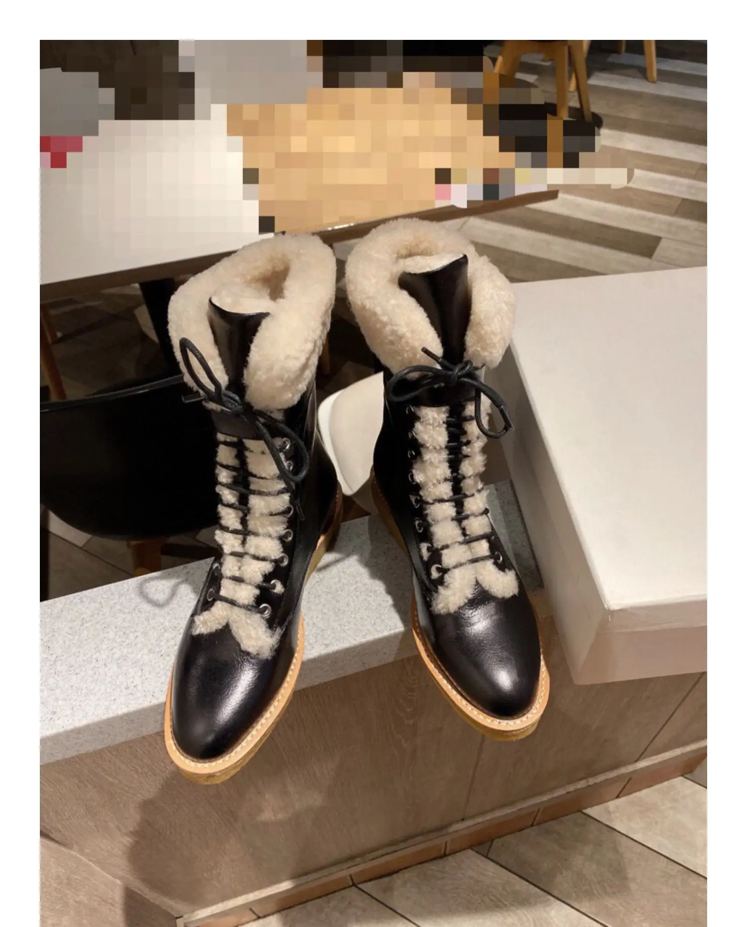 

Winter Plus Velvet Leather Martin Boots Women Fashion Warm Sheepskin Wool One Mid-tube Lace-up Knight Boots Botas Mujer 2020