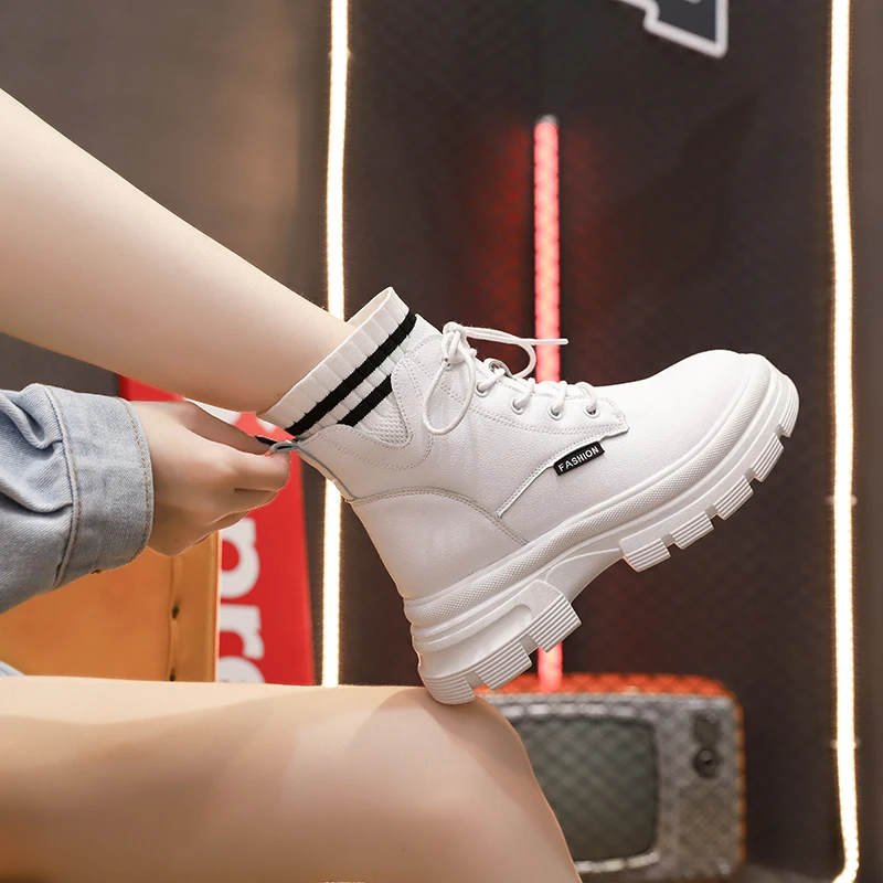 

Black White Martin Boots Women Shoes Platform Ankle Boots Street Style Stretch Fabric Chunky Boots Botas De Mujer 2021
