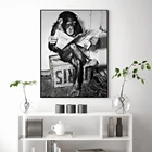 Забавная обезьяна деловой постер и печать на стене чтение газеты картина уборная комната Декор для гостиной черная белая художественная картина