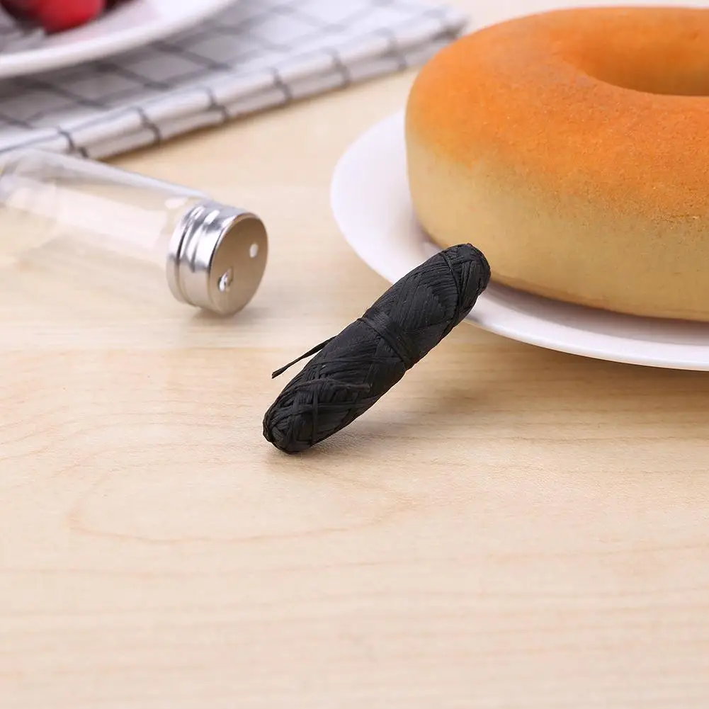 

Natural Silk Spools Bamboo Dental Floss Energy Saving Environmental Protection Activated Charcoal Floss 30m with Glass Jar