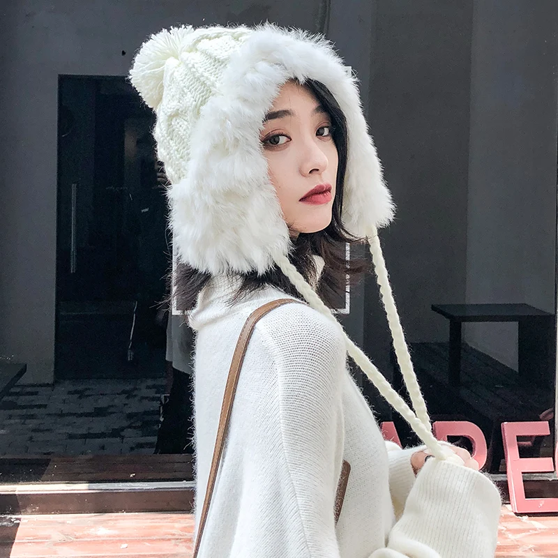 Зимние шапки для женщин толстые теплые вязаные Gorros женские милые белые шарики наушники шапки Белые зимние женские шапки и шапочки
