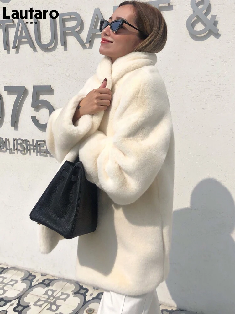 Lautaro зимняя белая негабаритная теплая куртка из искусственного меха для женщин с