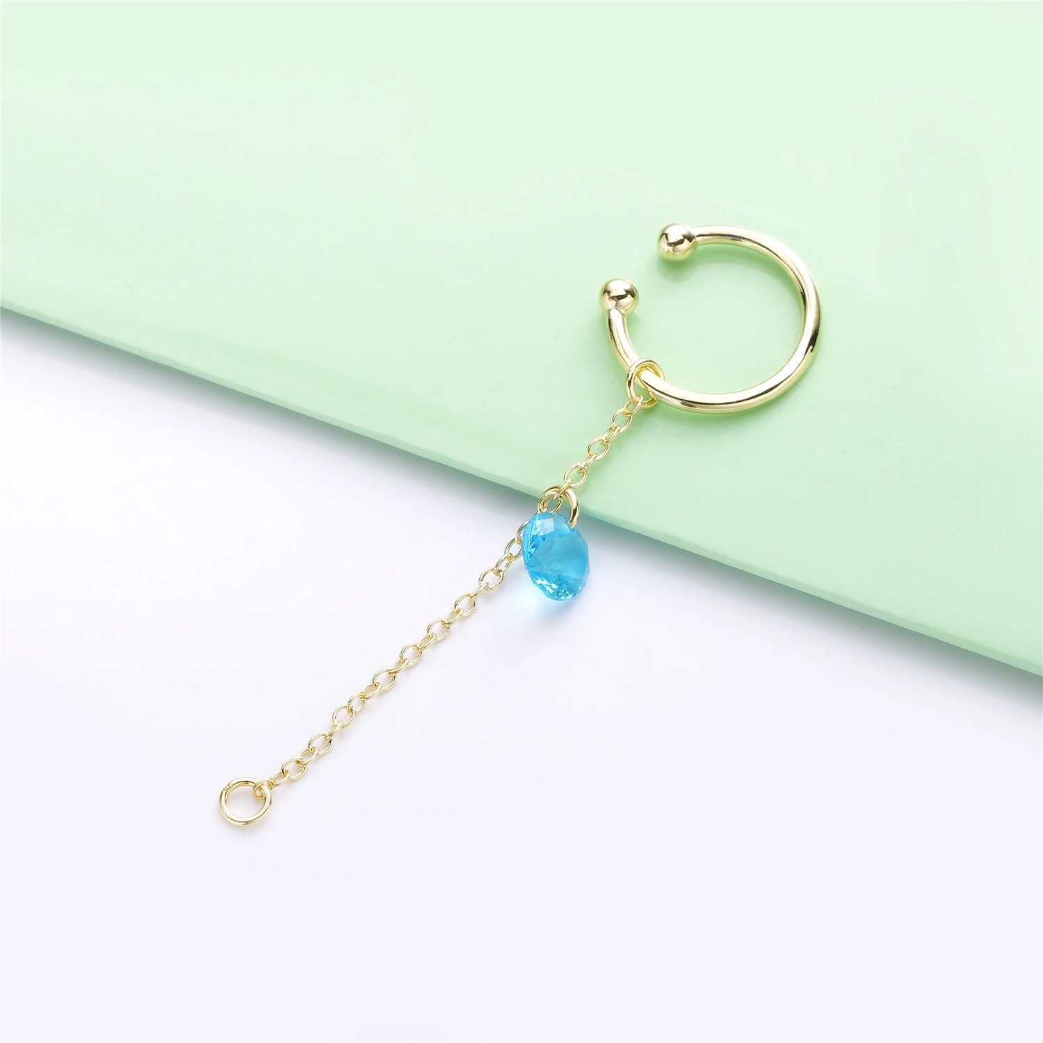 Сережки-клипсы из серебра 925 пробы с кристаллами | Украшения и аксессуары