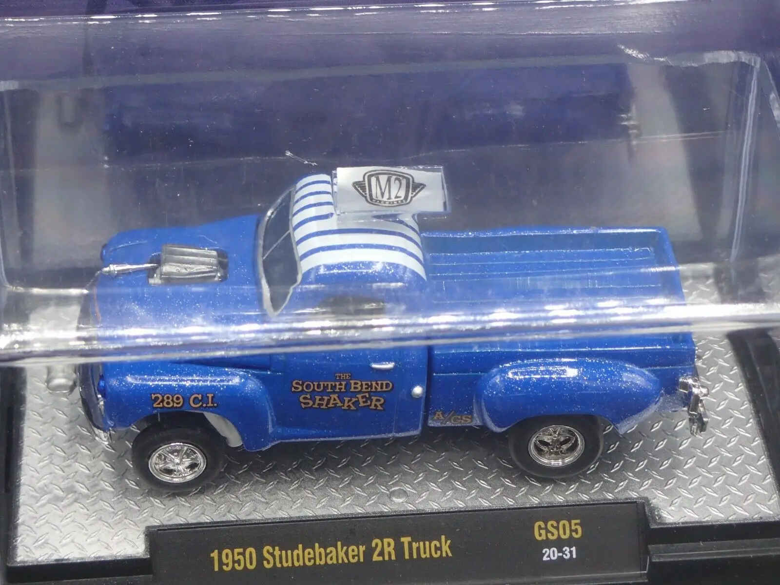 

M2 machines 1:64 1950 Studebaker 2R Truck Collection Metal Die-cast Simulation Model Cars Toys