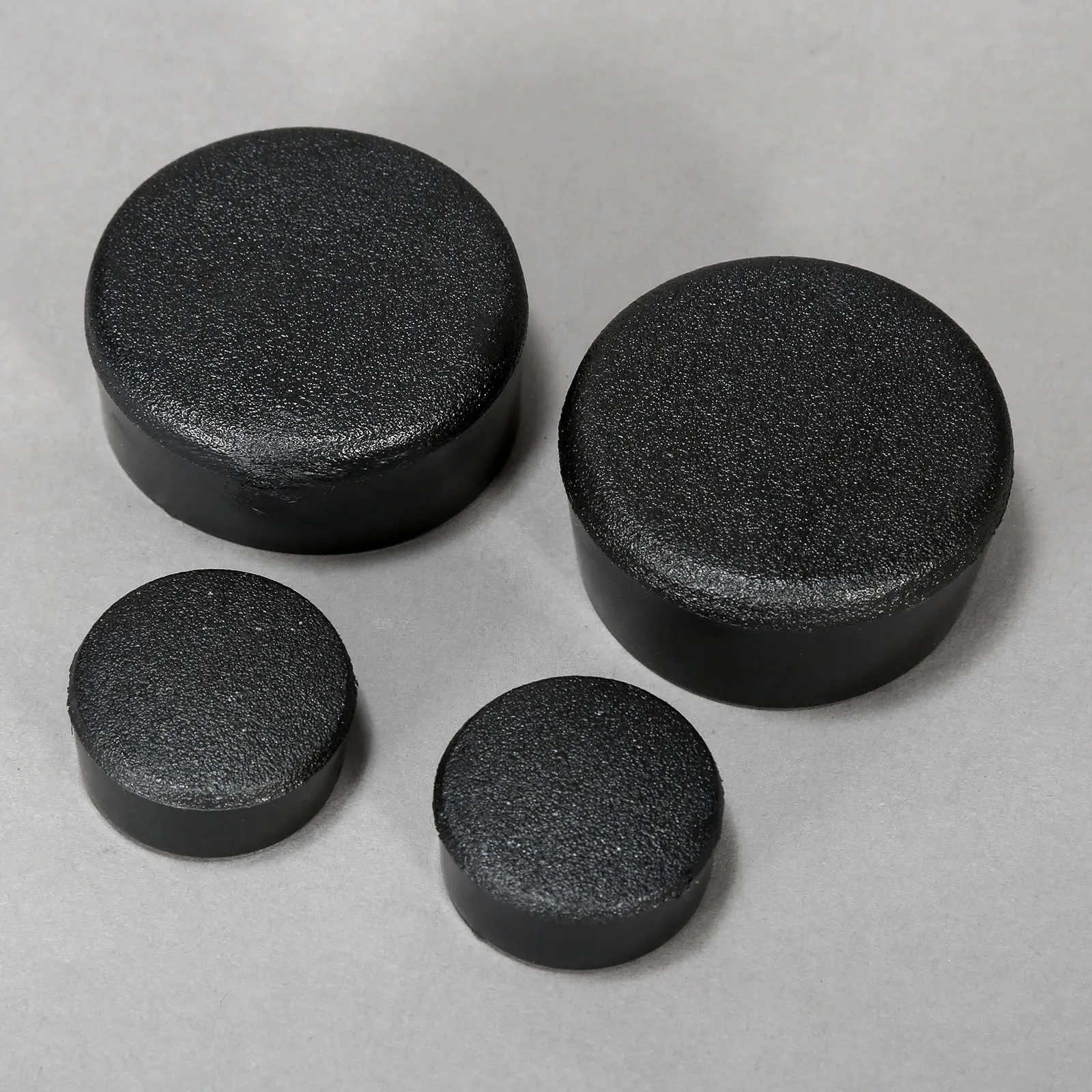 

4 шт., комплект защитных заглушек для мотоциклетных обтекателей круглой формы из резины, подходящий для Yamaha YZF-R6 2006-2007 гг.