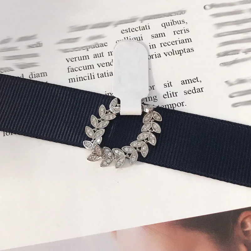 UMGODLY роскошное Фирменное кольцо с листьями высококачественное мягкими