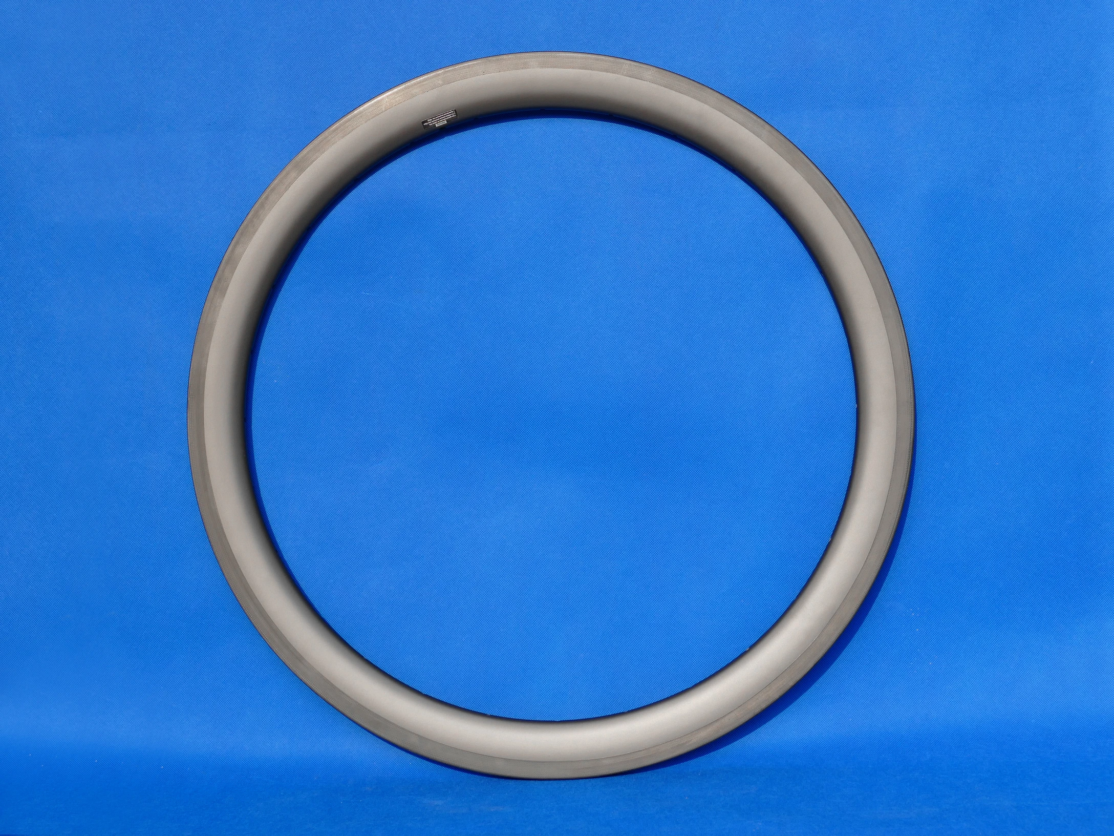 В том числе 1 пара обода полный карбоновый шоссейный велосипед Clincher колеса Диски