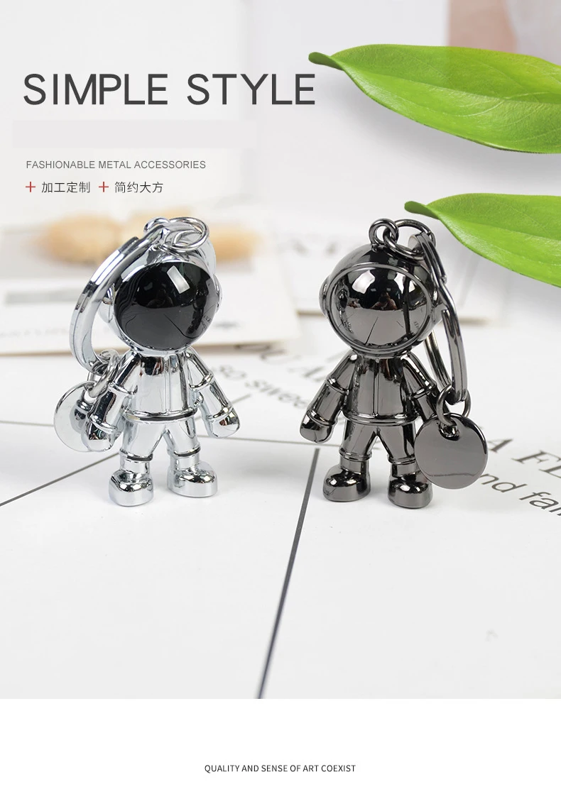 

Trendy Hot Sale Astronaut Spaceman Keychain Jeans Backpack Car Men Metal Keychains Pendant Creative 2021 Mobile Phone Keyring