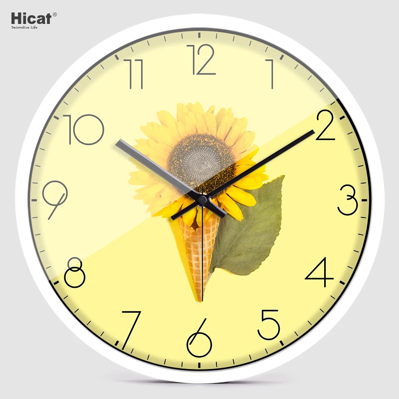 Желтые современные настенные часы простые кварцевые с цветами для гостиной Vogue