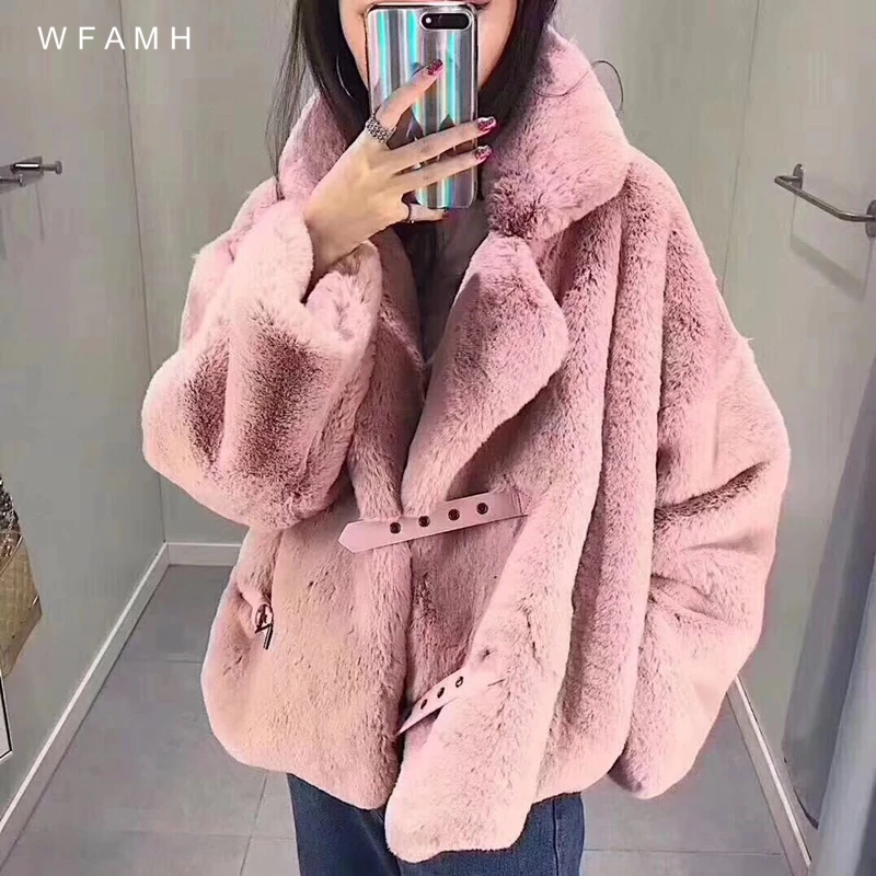 Artificial Fur Collar Warm 2023 Winter New Fur Coat Imitation Plush Thick Cotton Jacket Mid-length Coat Women Fashionable Joker