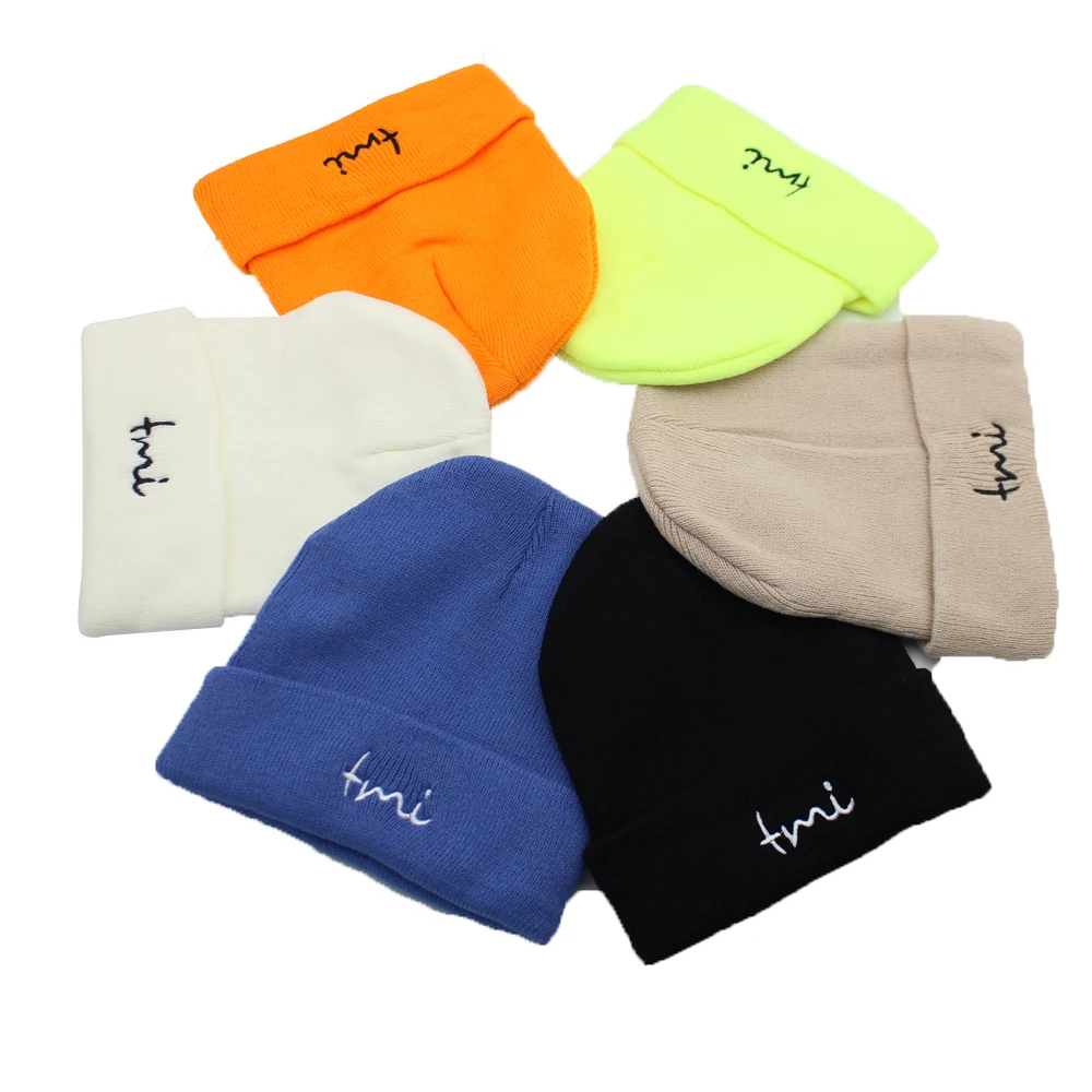 

2021 New Letters Embroidery Knitted Caps Elastic Skullies Beanies Cap Women Men Skullcap Autumn Winter Hat Wholesale
