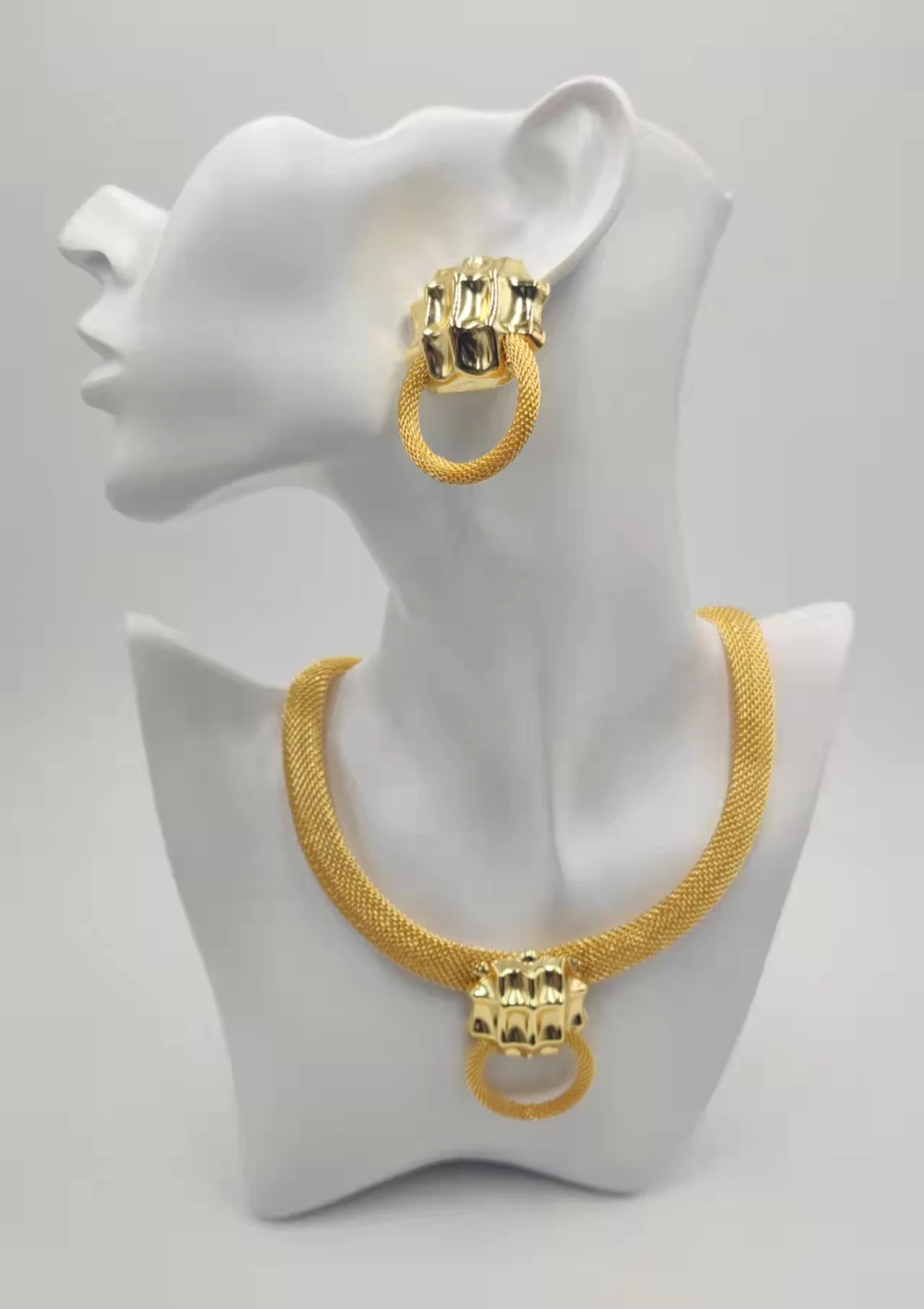 

2021 Fashion Accessories Women's Set Dubai African Indian Wedding Jewelry