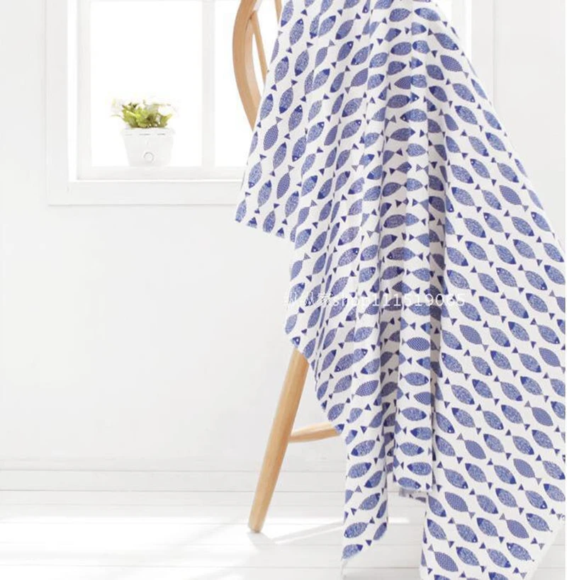 Японский стиль рыбок Холст полиэстер и лен печатная Ткань для шитья скатерть