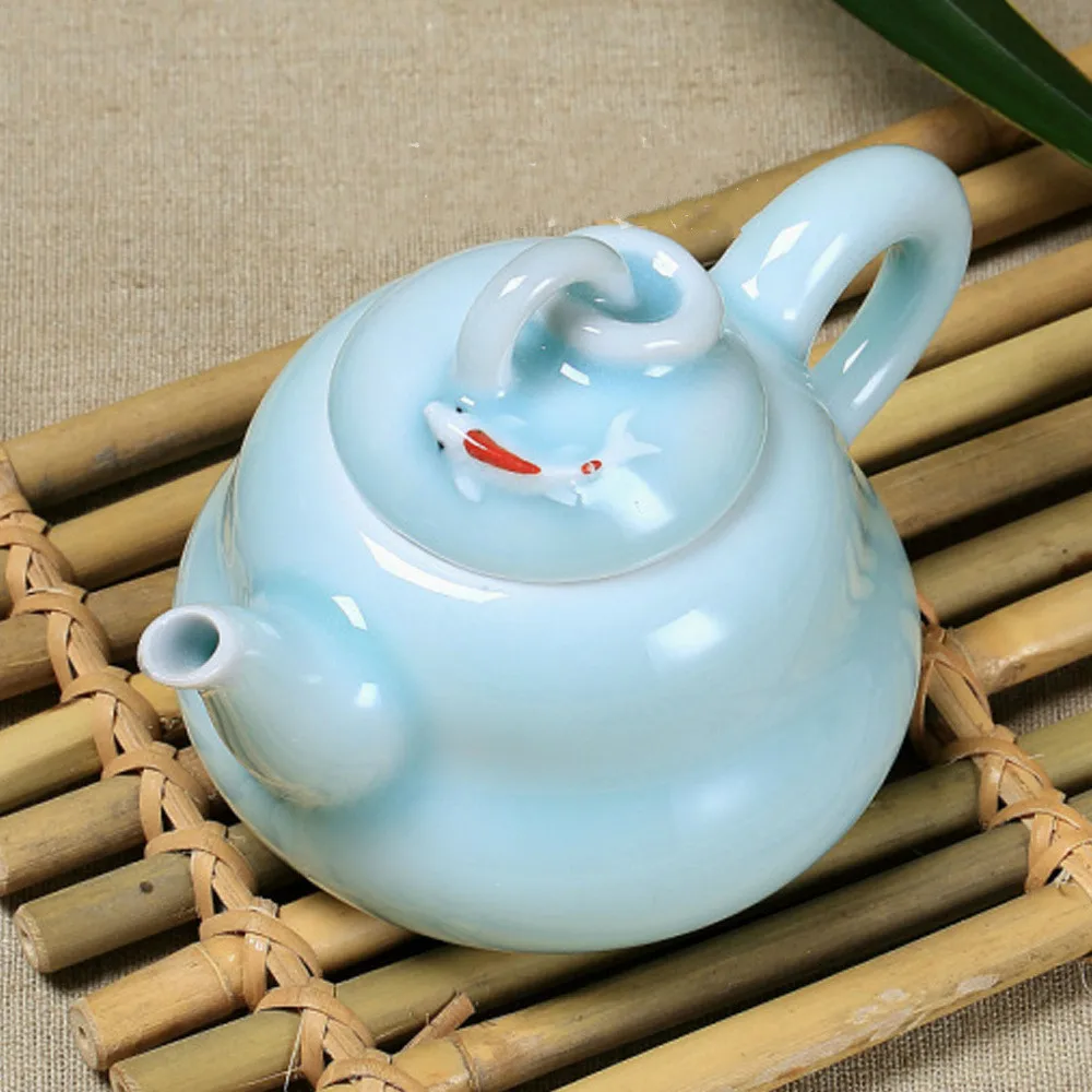 180ml Creative Longquan Celadon China Teapot Small Fish Embossed Carp Teapots Ceremony Ceramic Kung Fu Tea Set Gift Wholesale | Дом и сад