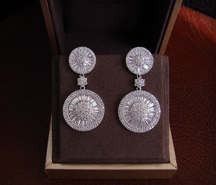 Роскошные AAA кубические циркониевые трапециевидные серьги с кристаллами