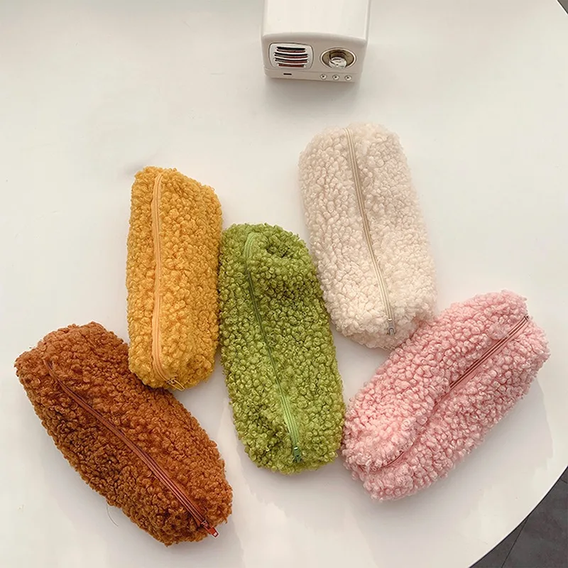 

Новинка чехол-карандаш из овечьей шерсти мягкие плюшевые сумки на молнии косметический Органайзер для макияжа контейнер для школы офиса ка...