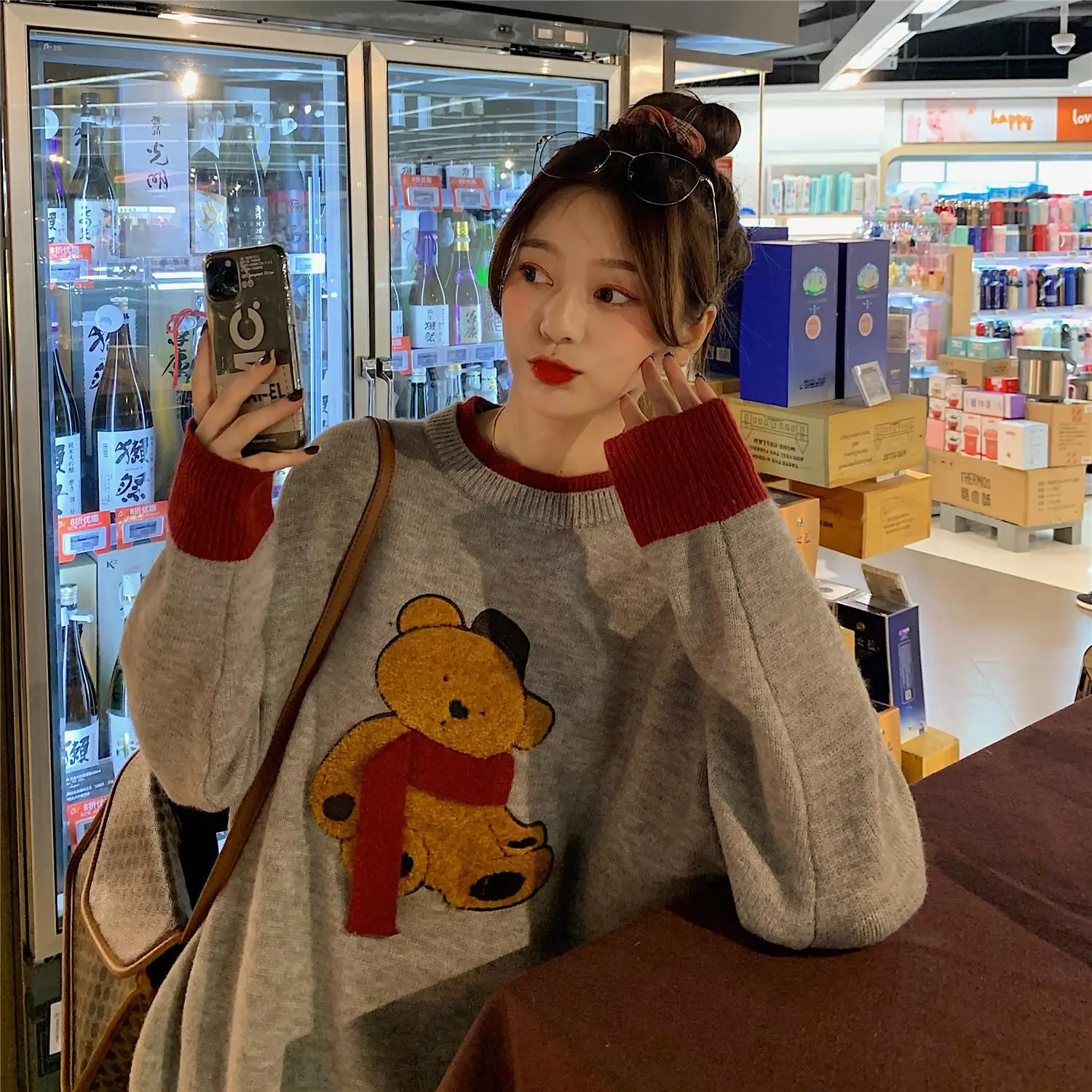 

Autumn Sweater Women Vintage Contrast Sweater Cartoon Bear Embroidery Sweater Loose Round Neck Knitted Sweater Harajuku Sweater