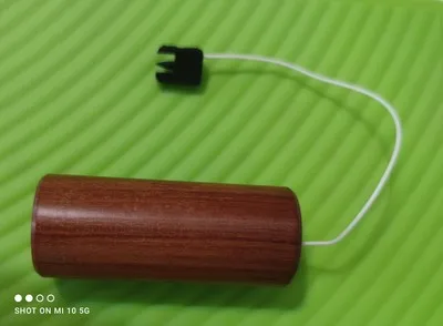 Электронное черное отверстие устранение стерео статического электричества