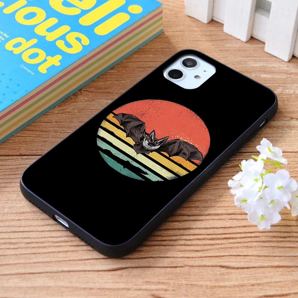 

For iPhone Retro Vintage Art Bat Best Bat Soft TPU border Apple iPhone Case