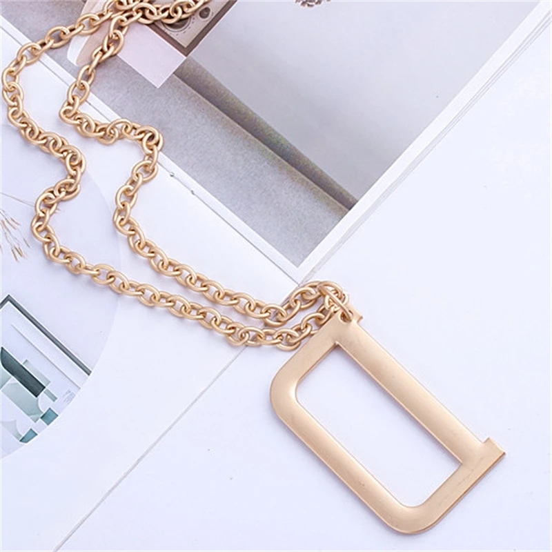 

Sweater Chain Internet Celebrity Same Fashion Autumn and Winter Long Letter D Pendant Hot Sale Thick Straps Word Accessories