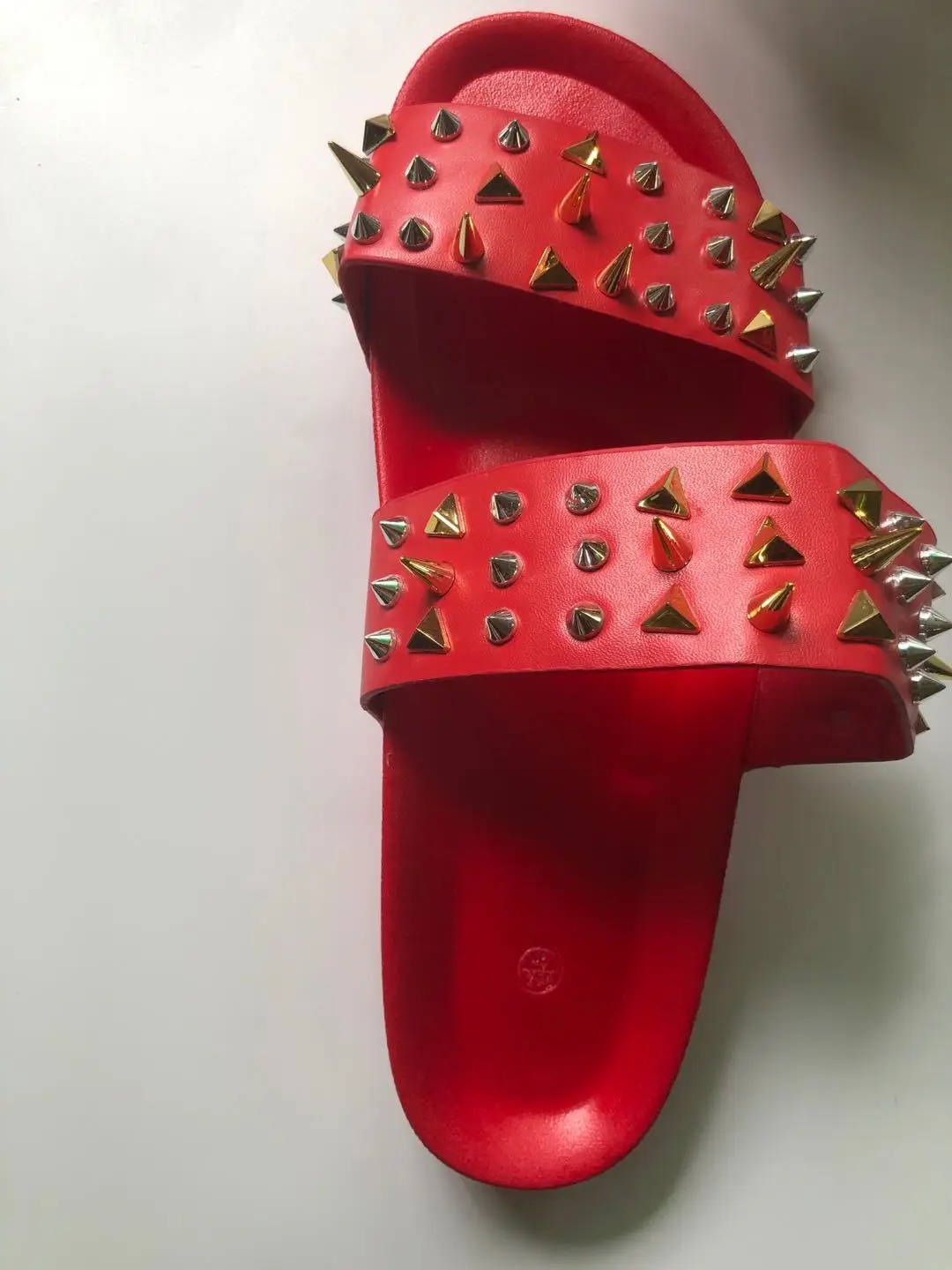 

Punk Rivet Summer Women Slides Outdoor Slippers Flat Heel Platform Thick Sole Pu Leather Beach Cool Female 2020 Sandals Solid