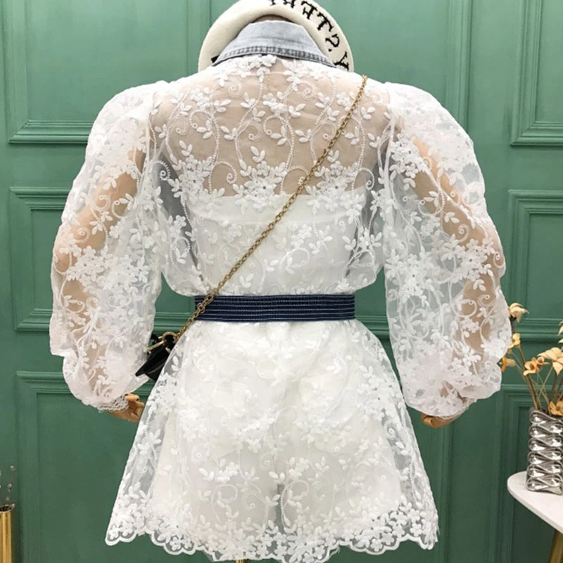 Женская джинсовая куртка с длинным рукавом свободная отложным воротником и