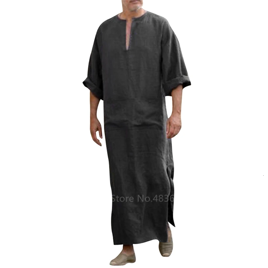 

2021 Mens Arabic Long Robes Saudi Arabia Jubba Thobe Kaftan Middle East Islamic Clothing Muslim Fashion Arab Abaya Dubai Dress