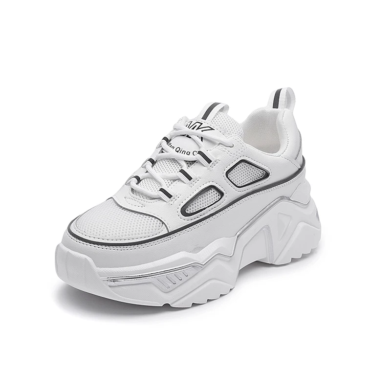 white-grey Размеры 35-43; женские кроссовки; сезон лето-осень; женская обувь; модные кружевные мягкие кроссовки; Femme Dad; дышащие сетчатые кроссовки на платформе; B1372 - Цвет: white-grey