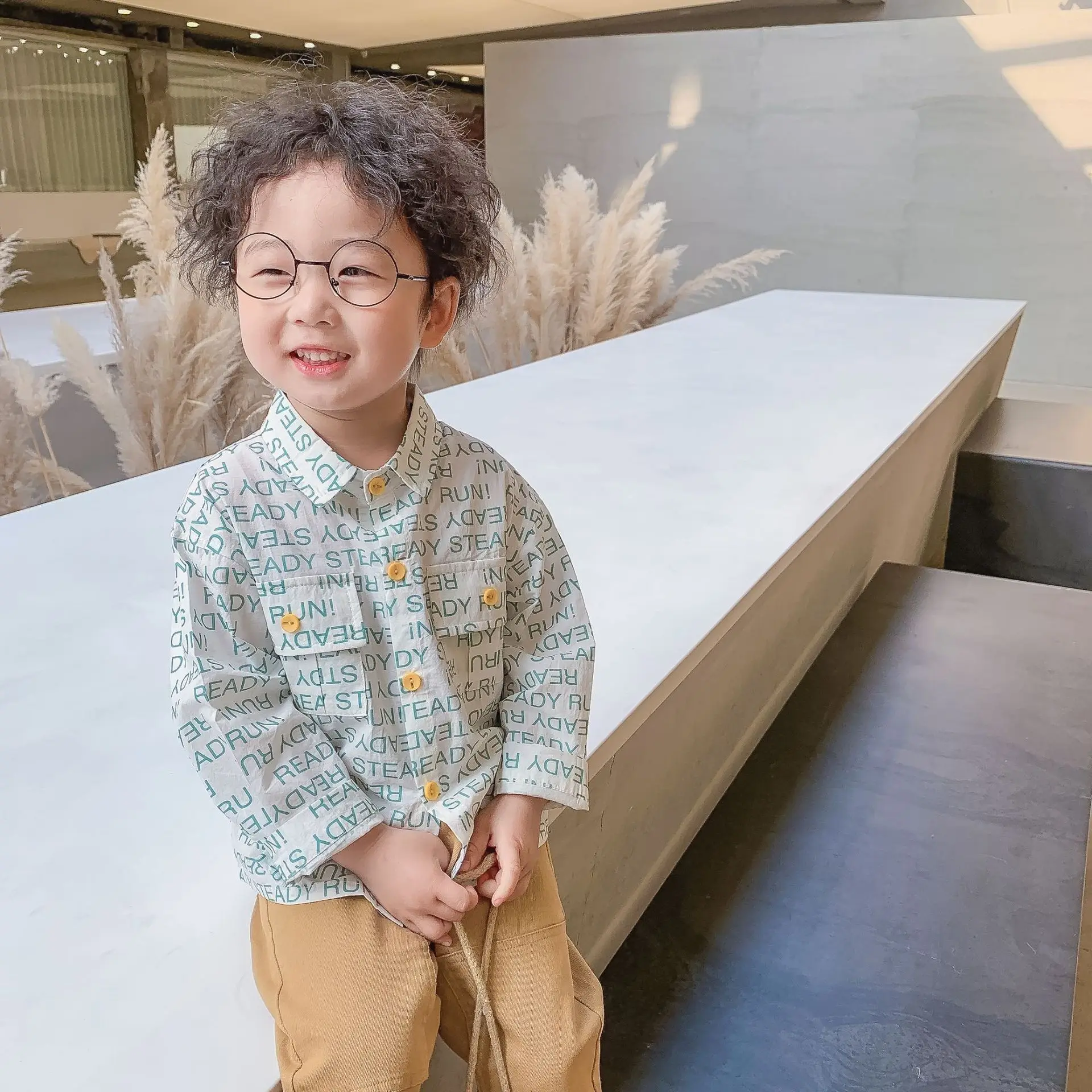 Весенняя модная повседневная рубашка для мальчиков с буквенным принтом Детские