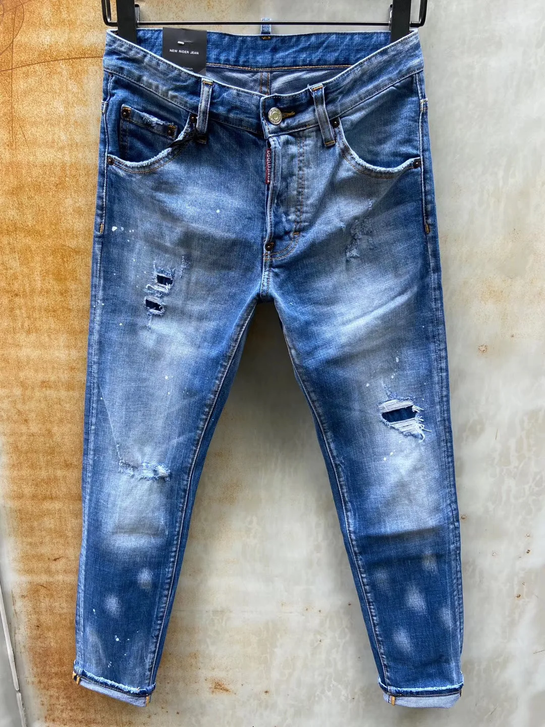 

blue jeans women classic,Authentic,DSQUARED2,Retro,Italian brand ,Women/Men Jeans,locomotive,Jogging jeans,DSQ923