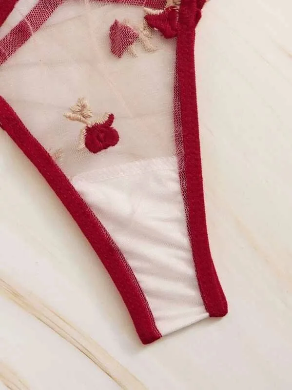 

Hot red transparent lace printed front hasp breathable summer three-point piece sexy lingerie