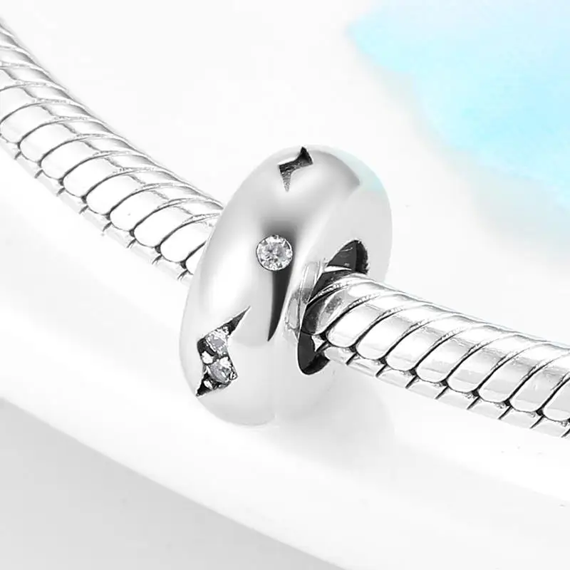 Горячая 925 стерлингового серебра изысканный бабочка CZ Силиконовая пробка бусины