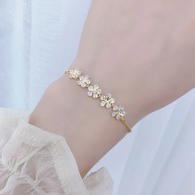 

2022 Luxury Super Shine AAA Zircon Flower Bracelet for Women Cute Romantic 14K Real Gold CZ Lady Bresselet Daily String Pulseras