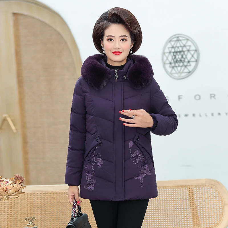 Хлопковое пальто для женщин среднего и пожилого возраста новинка 2020 зимние