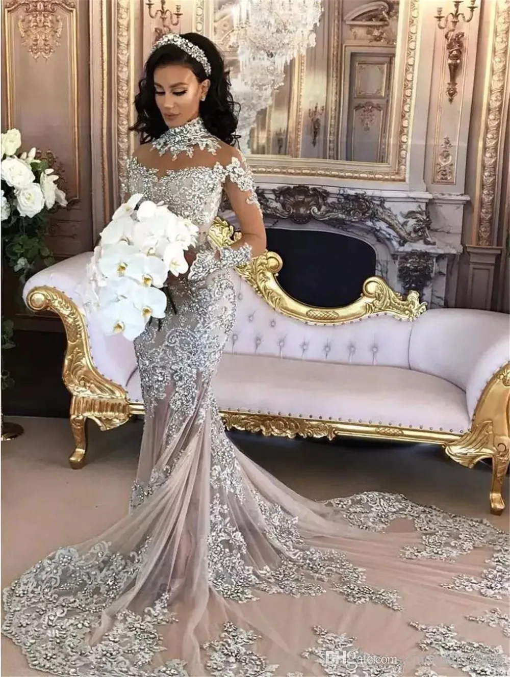 

Retro Long Sleeves Mermaid Wedding Dresses 2020 High Neck Crystal Beads Appliques Trumpet Long Train Arabic Illusion Bridal Gown