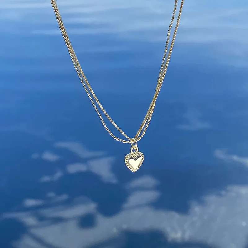 

Girl's Sweet Vacation Jewel Light Luxury Double Layers Gold Chain Cute Little Heart Pendant Necklace for Summer Beach Party Gift
