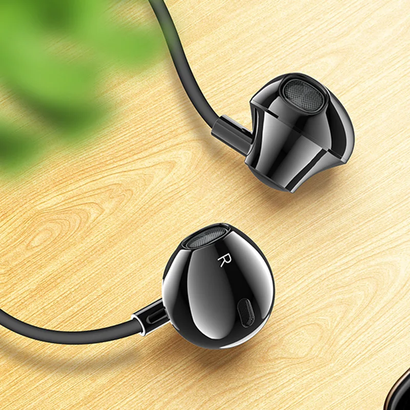 

GuSuo USB 3.1 Type-C 3.5mm In-Ear Subwoofer Earphone Stereo phone with Microphone Mic Surround Sound Headset Earbuds USB C Type