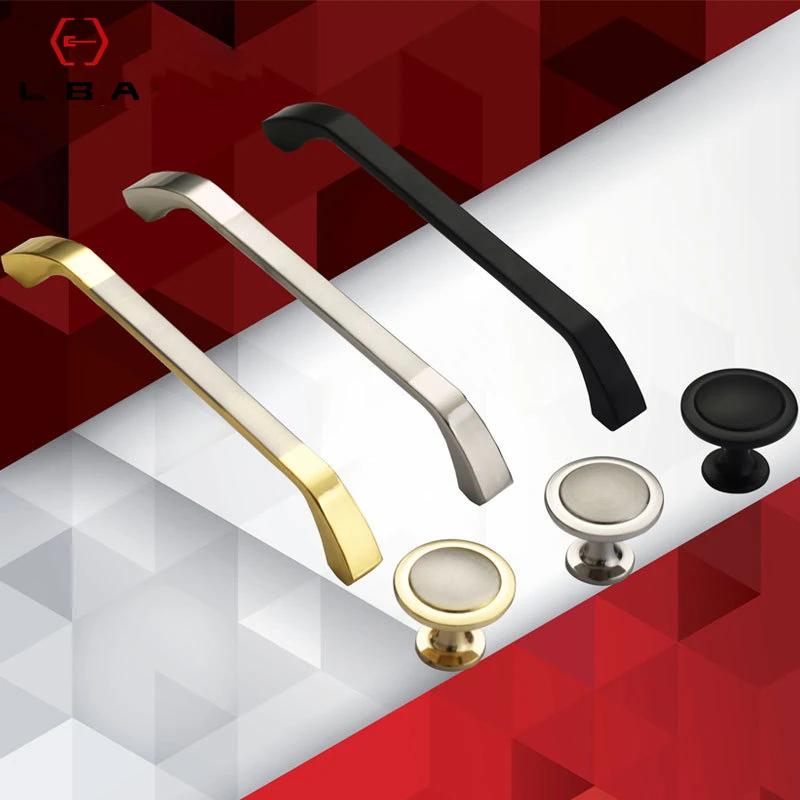 Подвижная дверь из цинкового сплава в современном минималистичном стиле |