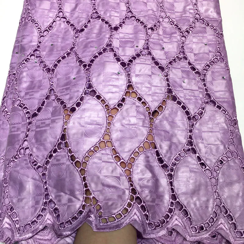 

2020 Embroidery Hollow Out Stones African Bazin Riche Fabric New Arrival High Quality Perforated Nigerian Wedding Brocade Fabric