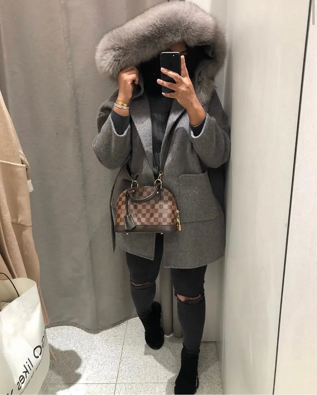 Роскошное Женское пальто из натурального Лисьего меха с капюшоном теплое