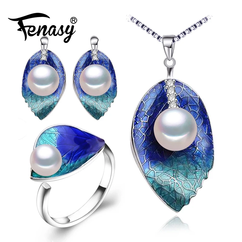 

Комплект украшений из серебра 925 пробы, с натуральным жемчугом