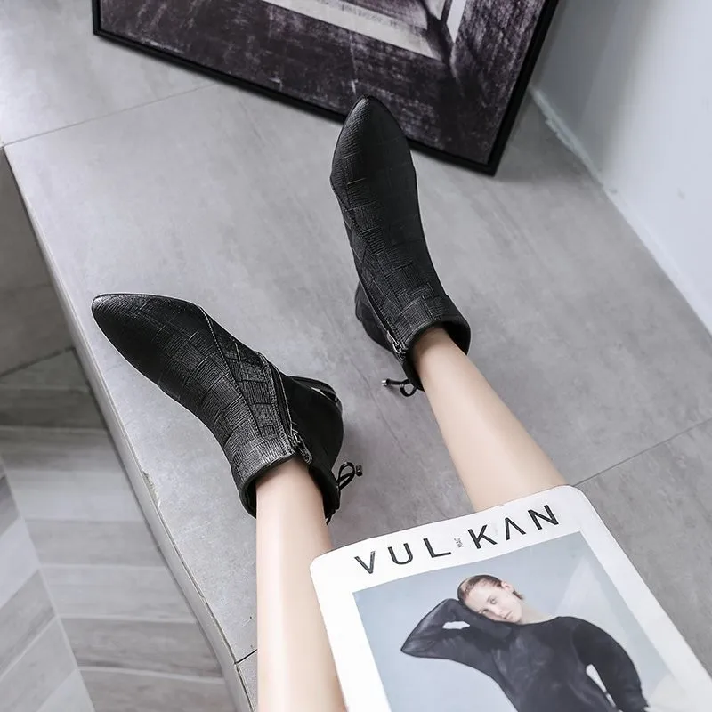 Women's Boots 2021 Winter Thicken Warm Fashion Round Toe Cute Short Leather Ankle Boots Women's Casual Platform Shoes Botas De M