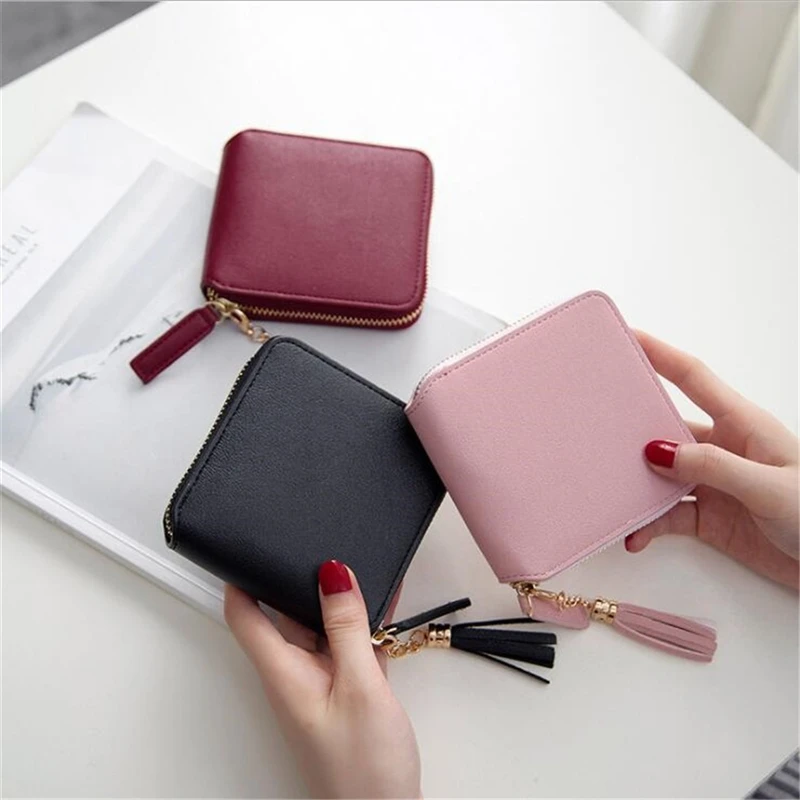 

Короткий кошелек для женщин, новинка 2021, маленький кошелек с квадратной молнией и кисточкой, Корейский простой модный кошелек