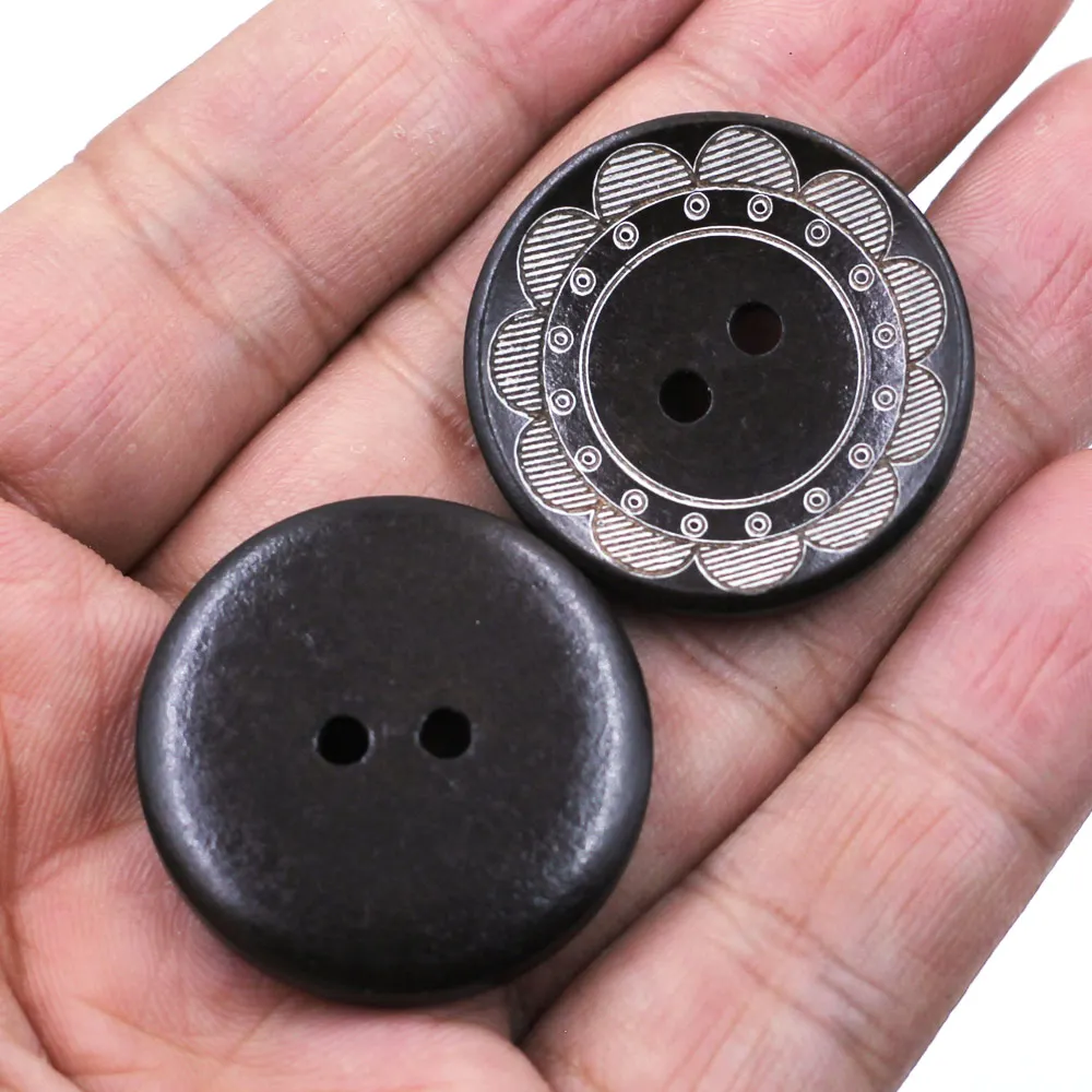 100 шт. круглые темно-кофейные деревянные пуговицы с цветочным узором 2 отверстия