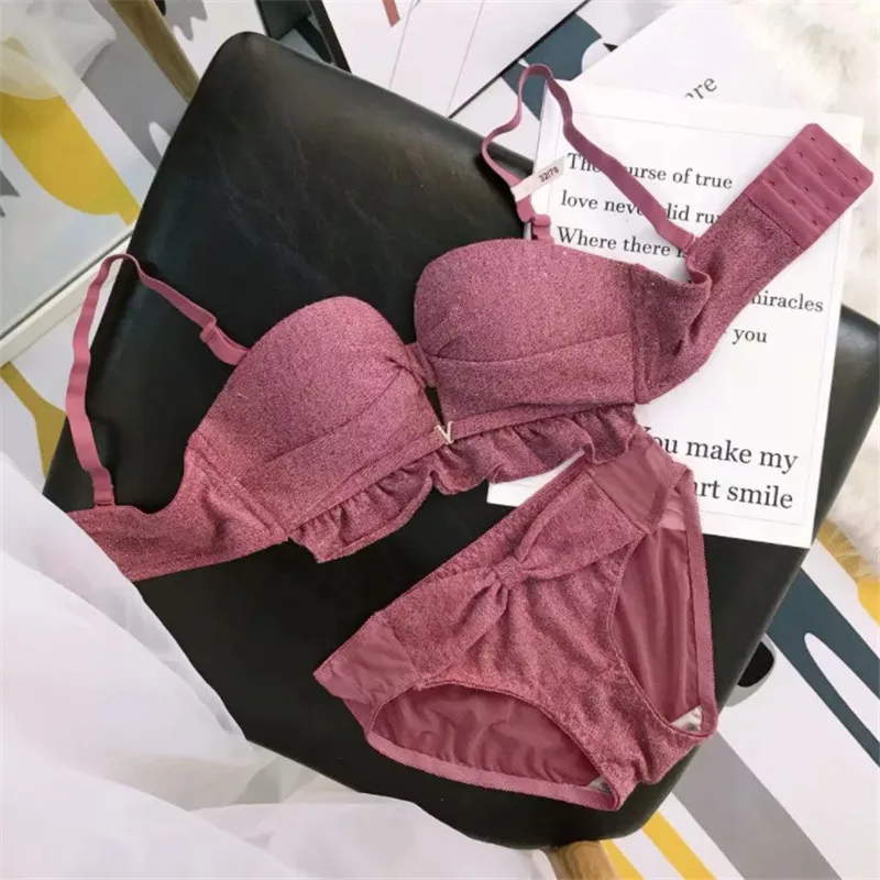 Комплект женского кружевного нижнего белья с чашками пуш ап|Комплекты белья| |