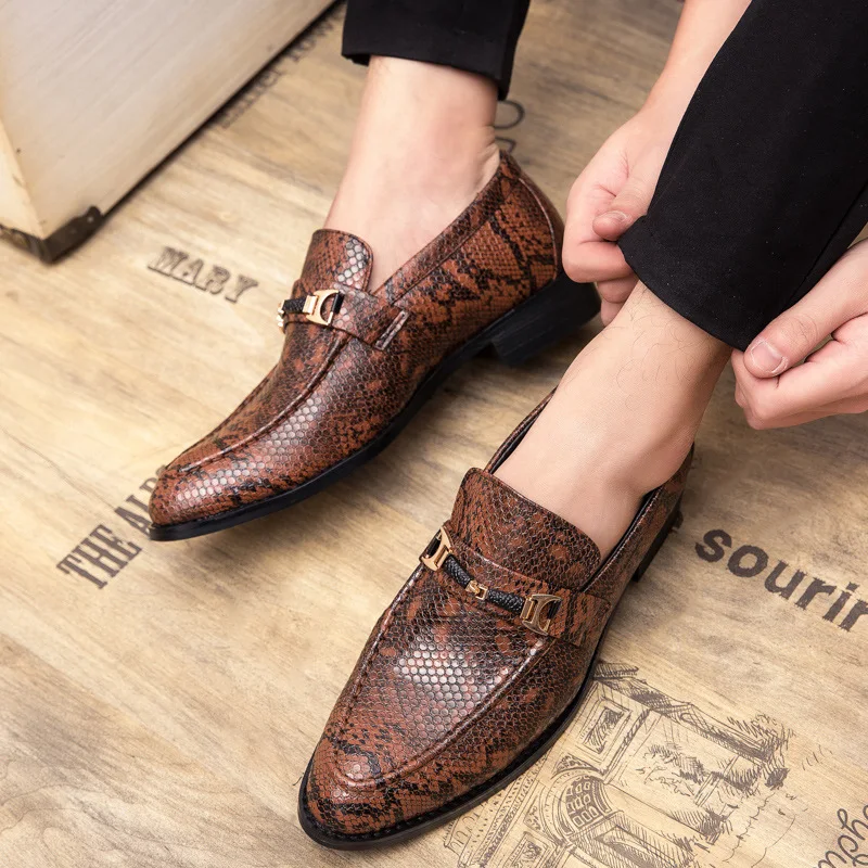 

Business Dress Men Shoes Snakeskin Print Slip On British Men's Red Office Leather Shoes Male Wedding Shoes