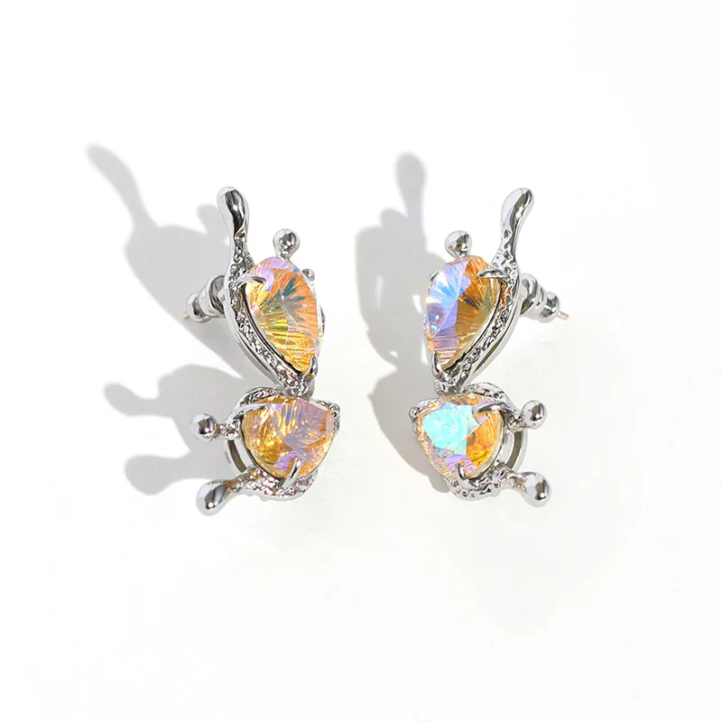 Оригинальные серьги в европейском и американском стиле, инкрустированные градиентными цветными бриллиантами, женские серьги в виде ж�